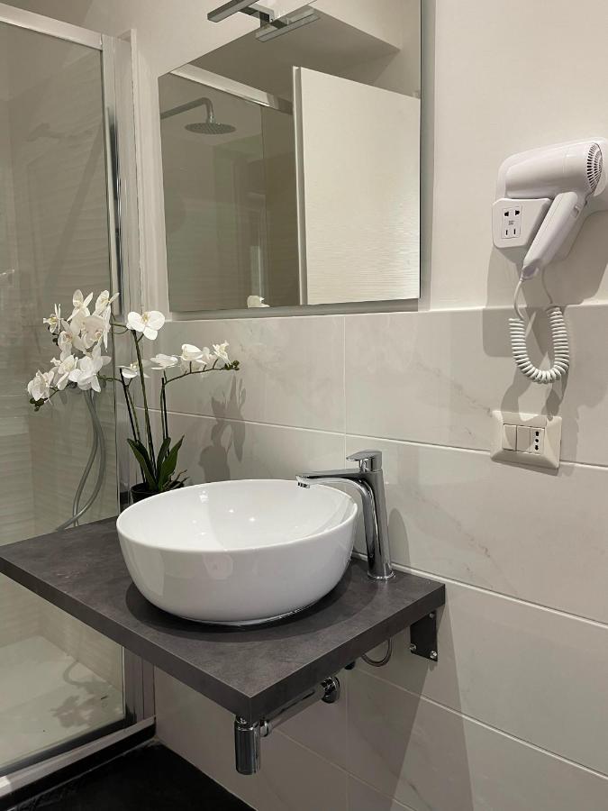 Vomero Suite And Deluxe Room B&B Napoli Exterior foto