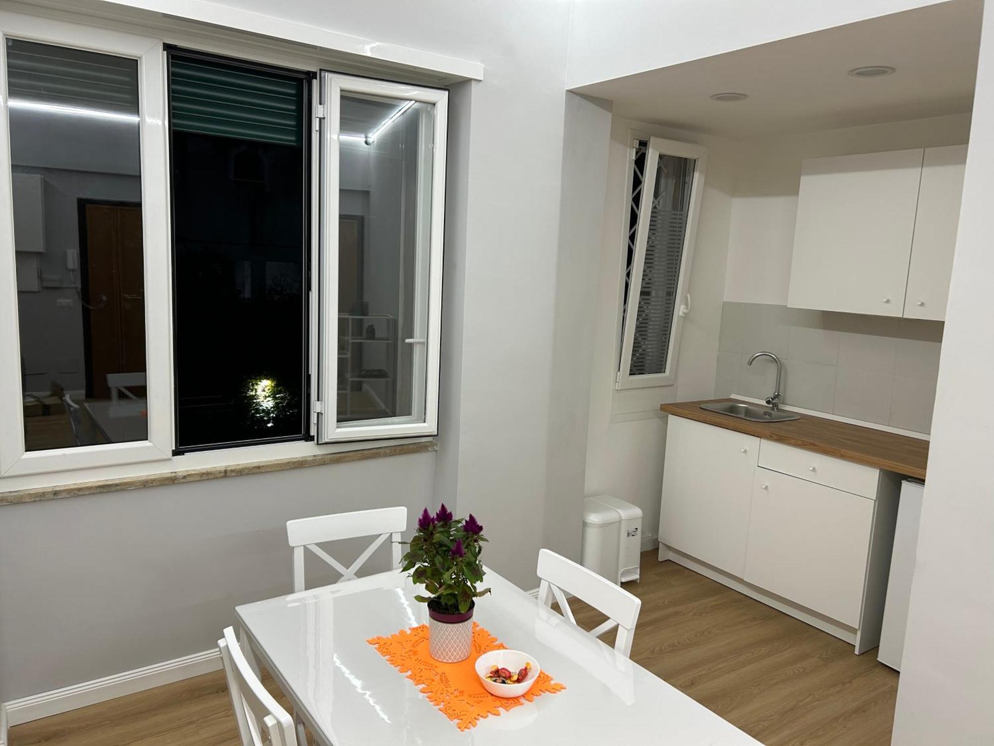 Vomero Suite And Deluxe Room B&B Napoli Exterior foto